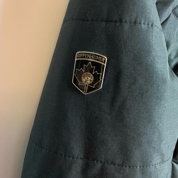 34. Oppenheimer Women’s Black Winter Coat Size Medium (Missing Hood) - Picture 11 of 13